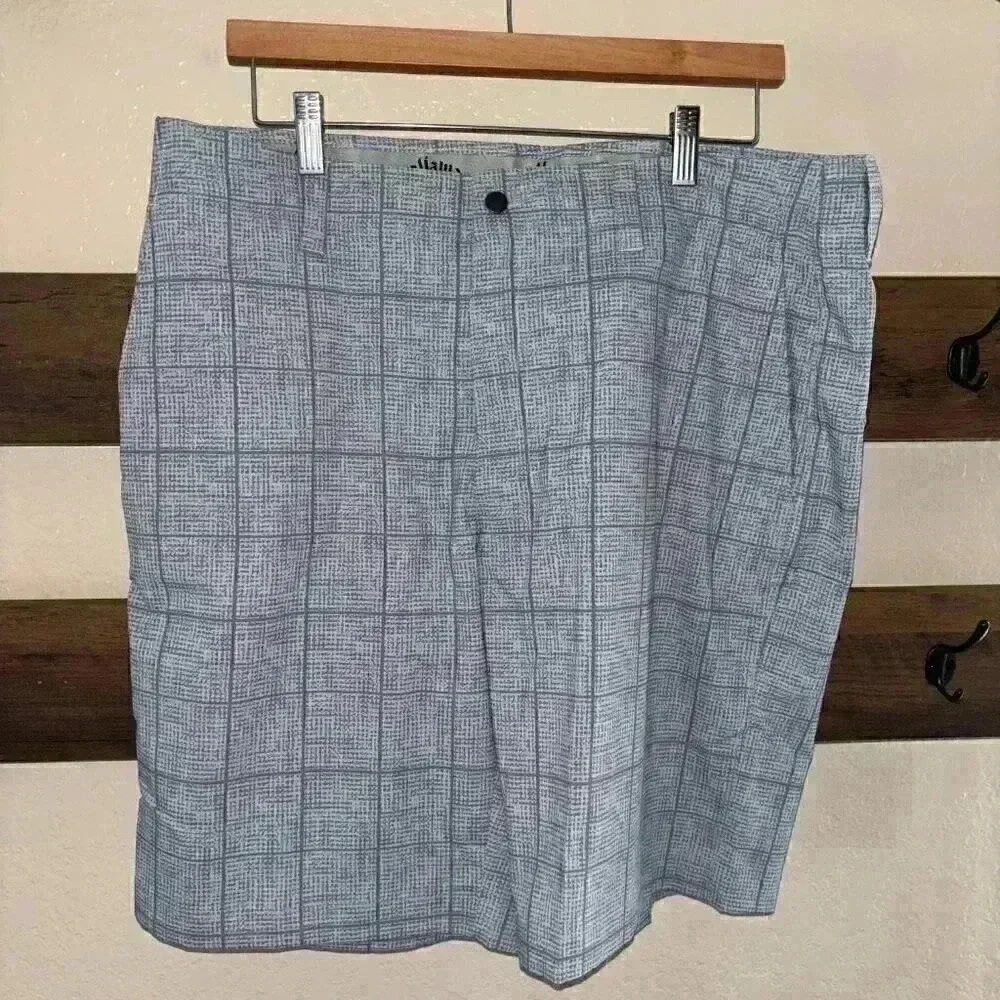 Callaway Men's Gray Plaid Golf Shorts Size 36